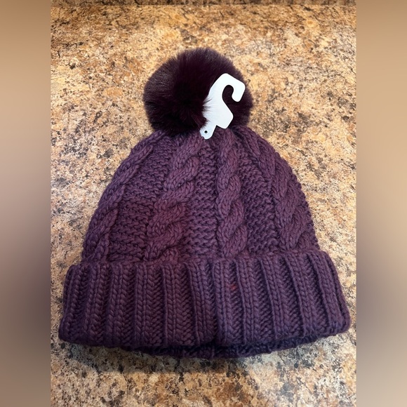 Michael Kors Purple Beanie - Picture 3 of 5